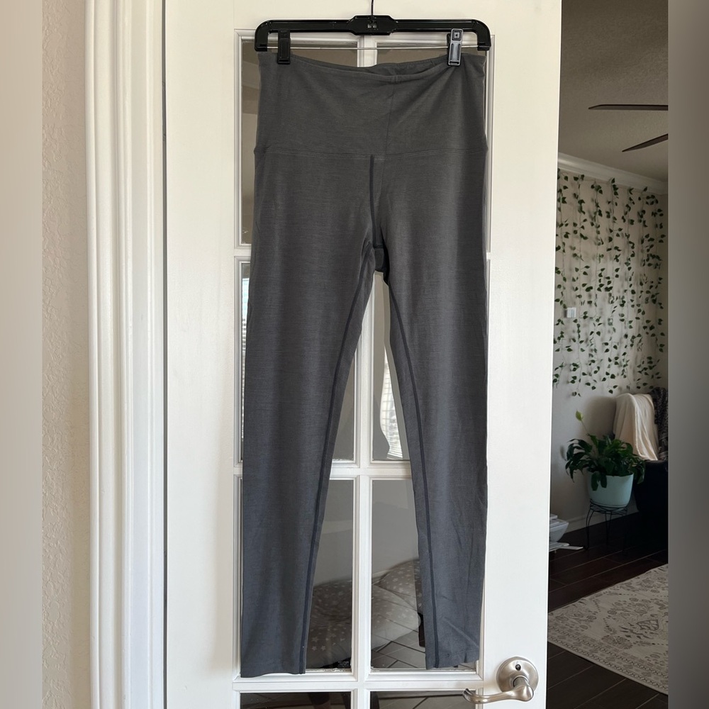 Unbound Merino Blue Grey Merino Wool Active Leggings Size Medium
